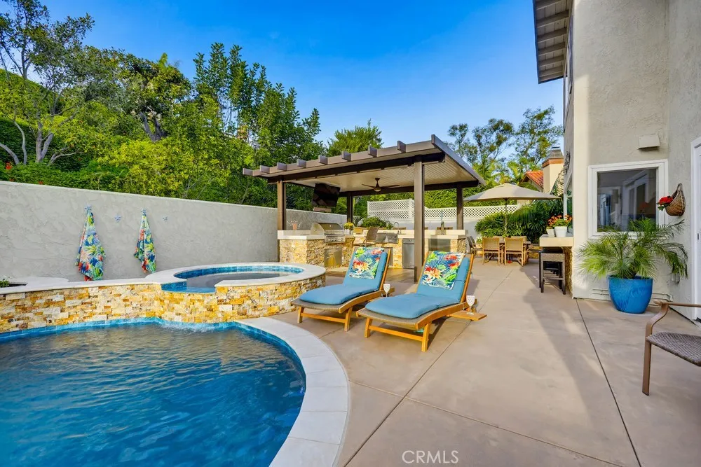 27451 Almendra, Mission Viejo, California 92691 home-pic-19