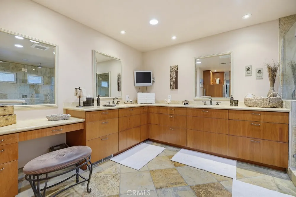 27451 Almendra, Mission Viejo, California 92691 home-pic-63