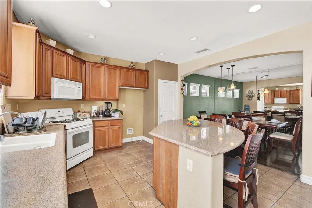 1645 Rigel Street, Beaumont, California 92223 home-pic-9