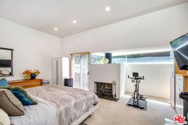 Recessed lighting, picture win