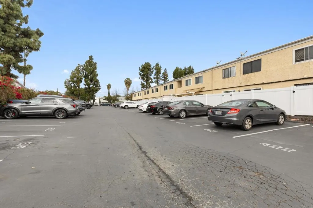 12616 Lakeshore Drive 3, Lakeside, California 92040 home-pic-21