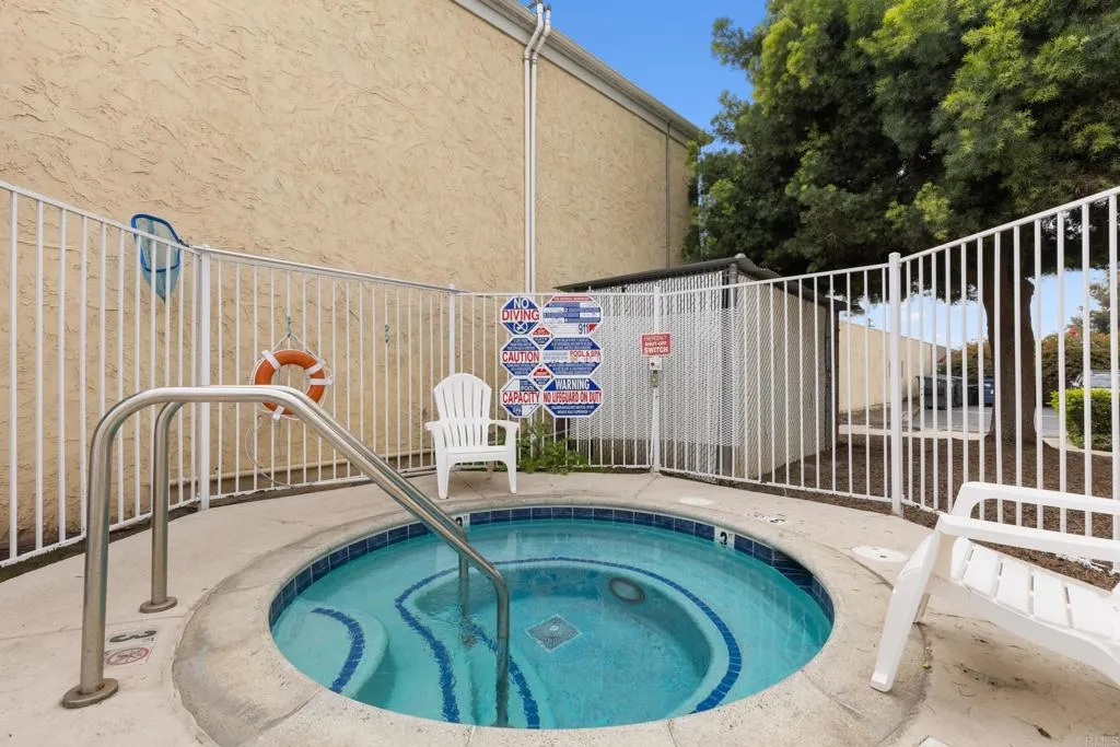 12616 Lakeshore Drive 3, Lakeside, California 92040 home-pic-20