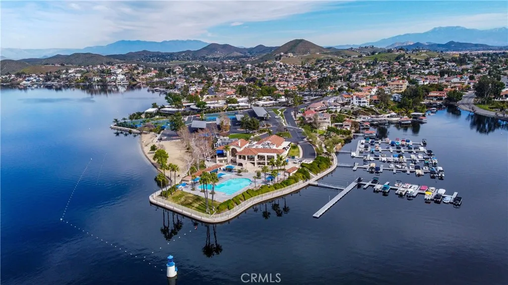 30938 Emperor, Canyon Lake, California 92587 home-pic-34