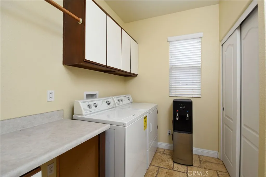 30938 Emperor, Canyon Lake, California 92587 home-pic-25