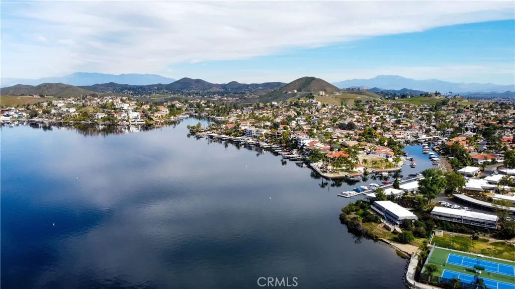 30938 Emperor, Canyon Lake, California 92587 home-pic-39