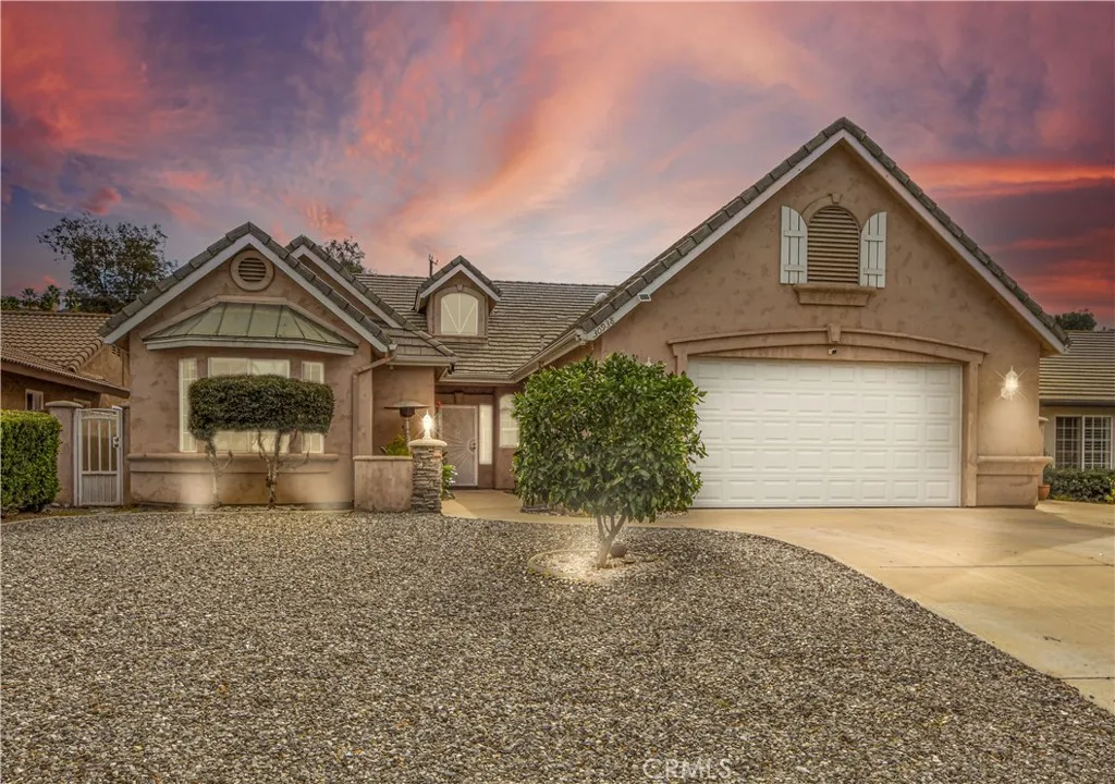 30938 Emperor, Canyon Lake, California 92587 home-pic-1