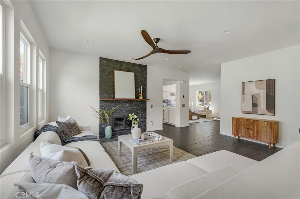 857 Via Barquero, San Marcos, California 92069 home-pic-16