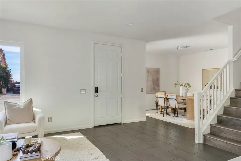 857 Via Barquero, San Marcos, California 92069 home-pic-4