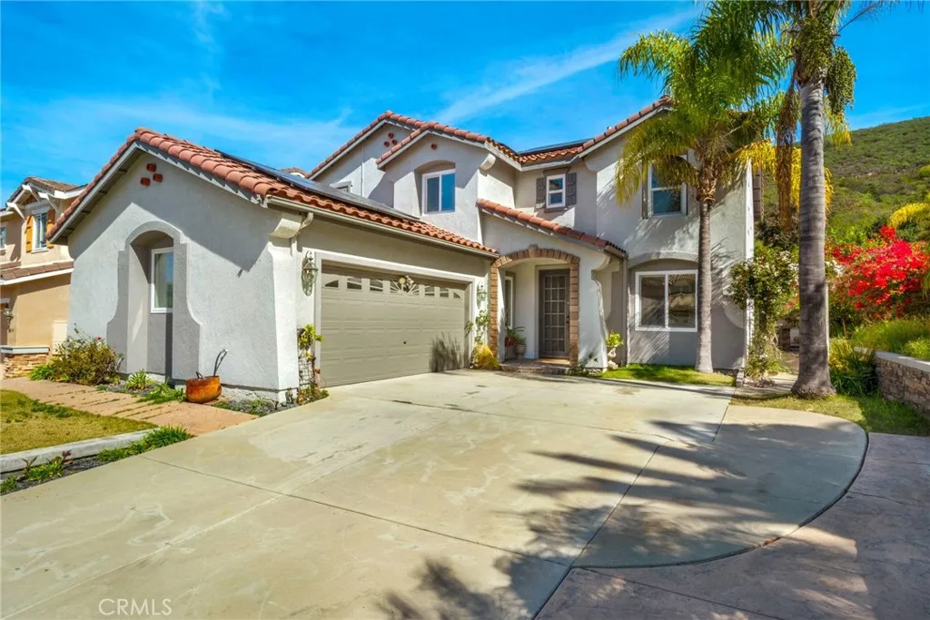 857 Via Barquero, San Marcos, California 92069 home-pic-2