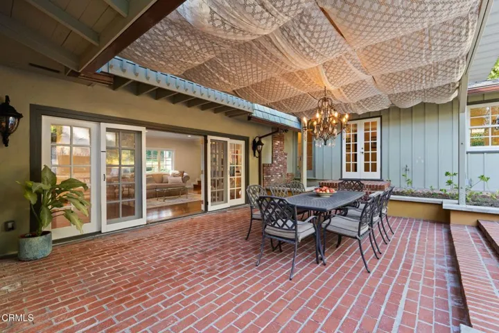 44-67-web-or-mls-1010-stoneridge-dr