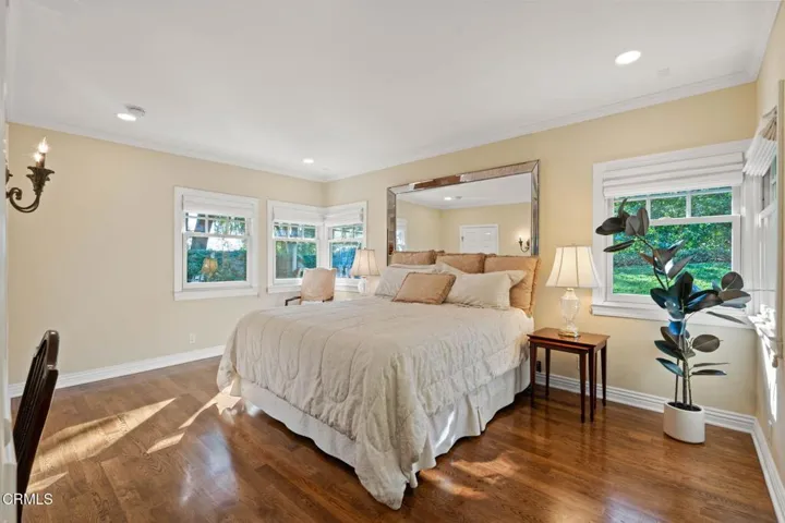 20-22-web-or-mls-1010-stoneridge-dr