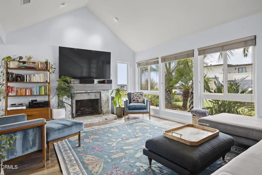 642 Skyline Road, Ventura, California 93003 home-pic-20