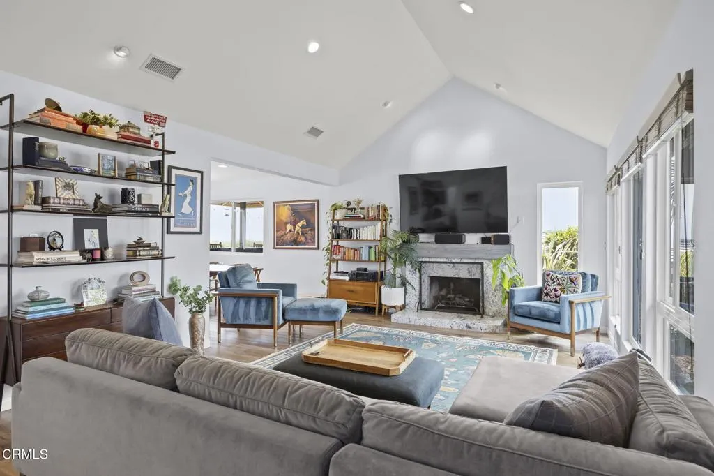642 Skyline Road, Ventura, California 93003 home-pic-18