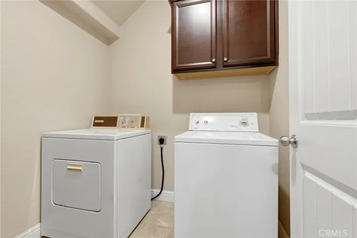 3725 W Clinton, Visalia, California 93291