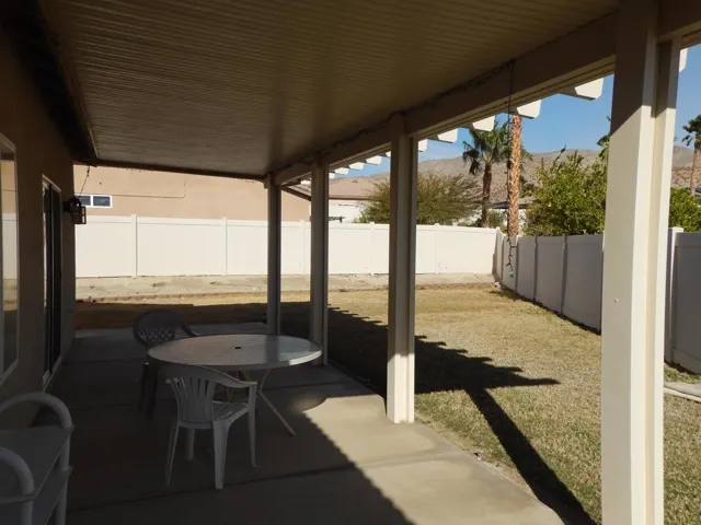 Covered patio in back
