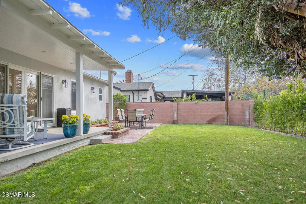 7055 Park Manor Avenue, North Hollywood, California 91605 home-pic-35