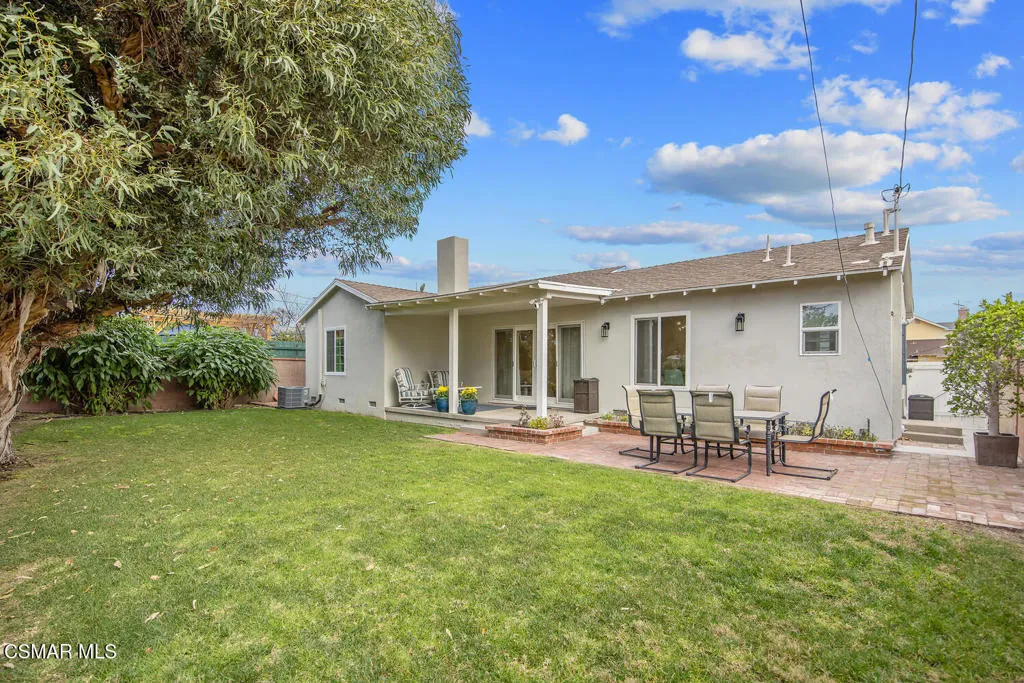 7055 Park Manor Avenue, North Hollywood, California 91605 home-pic-38