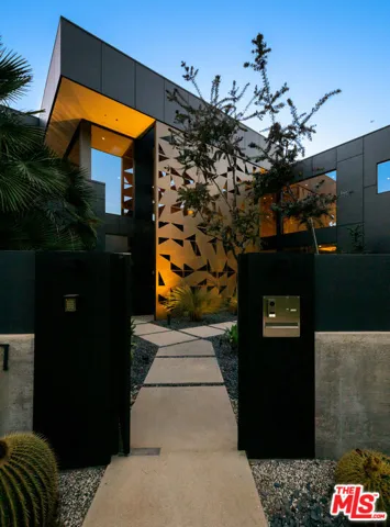 2341 Gloaming Way, Beverly Hills, California 90210