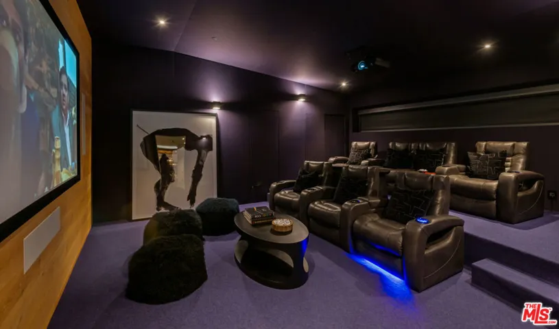 2341 Gloaming Way, Beverly Hills, California 90210
