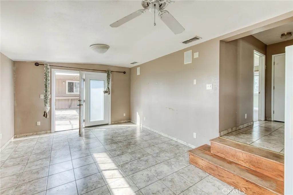 17281 E Belmont, Sanger, California 93657 home-pic-21
