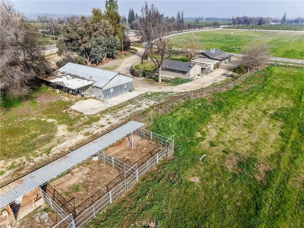 17281 E Belmont, Sanger, California 93657 home-pic-15