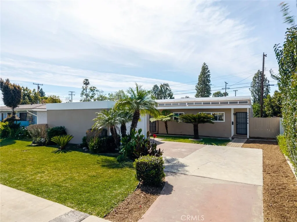 13814 Mystic Street, Whittier, California 90605 home-pic-1