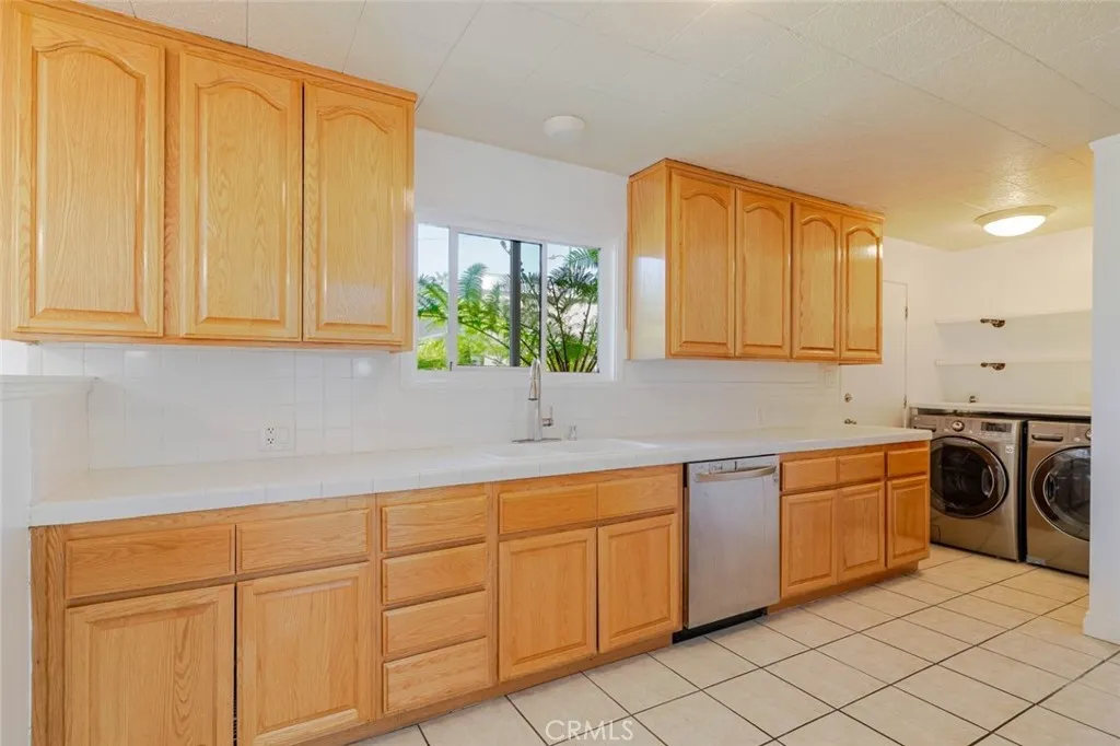 13814 Mystic Street, Whittier, California 90605 home-pic-11
