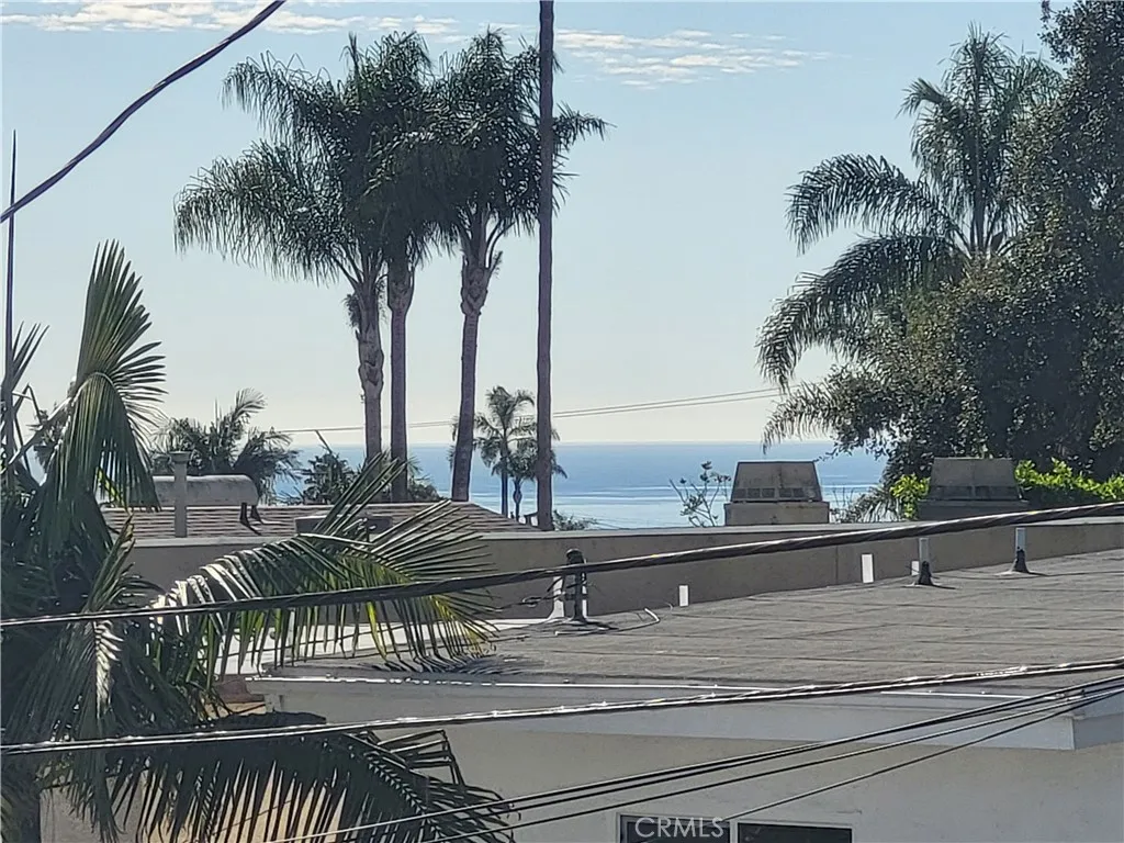 1306 Corona, Hermosa Beach, California 90254 home-pic-5