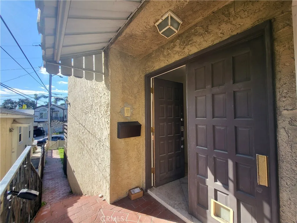 1306 Corona, Hermosa Beach, California 90254 home-pic-14
