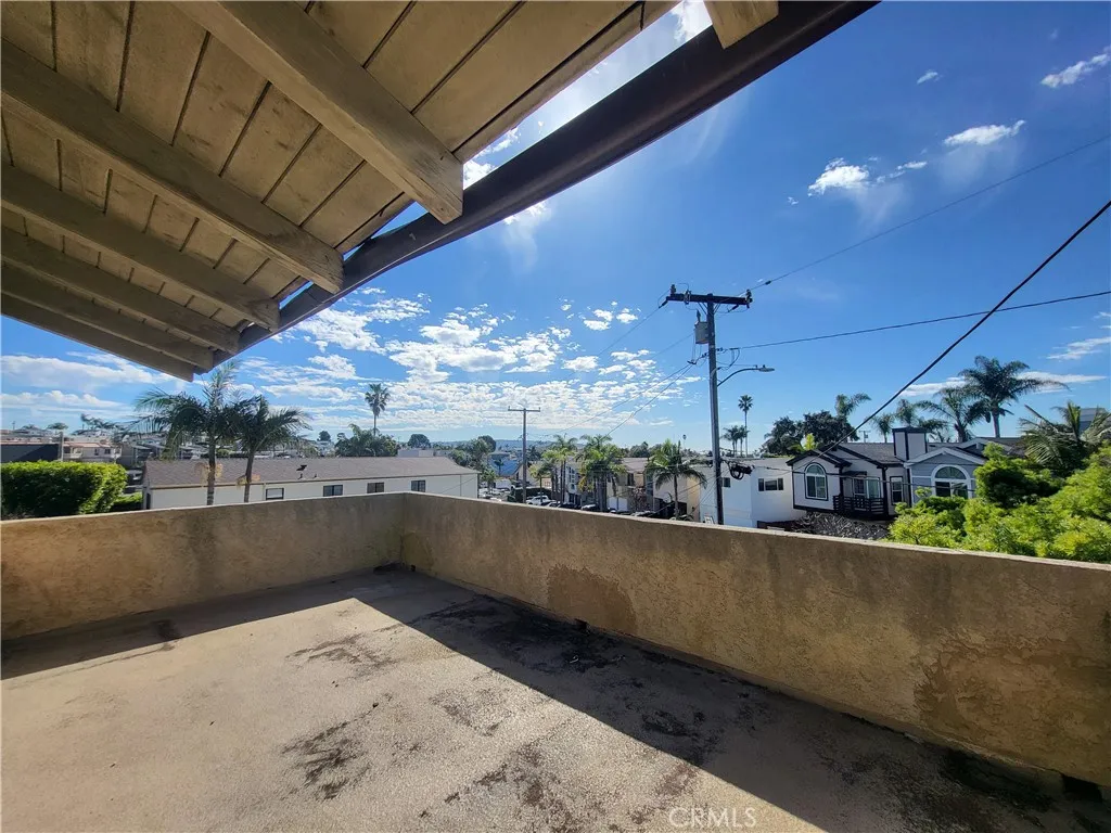 1306 Corona, Hermosa Beach, California 90254 home-pic-4