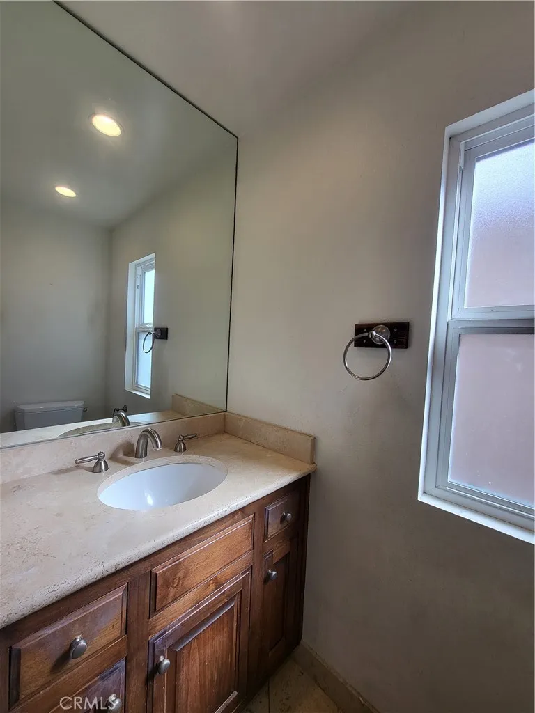 1306 Corona, Hermosa Beach, California 90254 home-pic-10