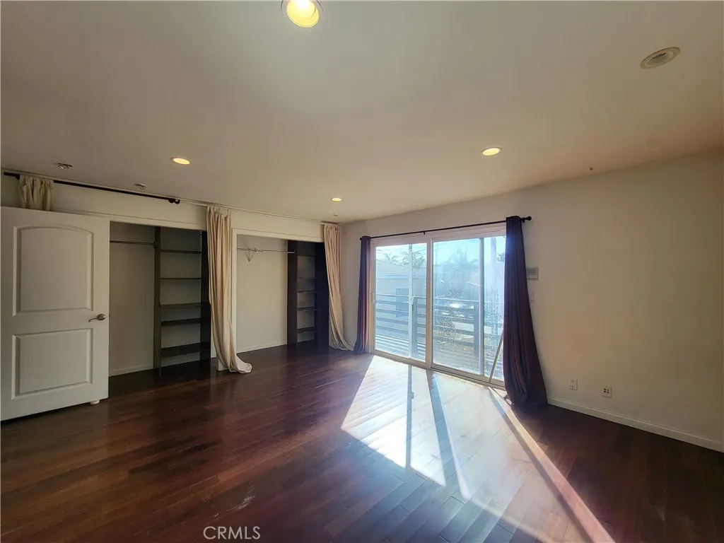 1306 Corona, Hermosa Beach, California 90254 home-pic-18