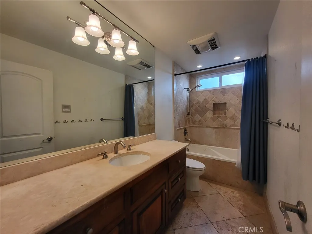 1306 Corona, Hermosa Beach, California 90254 home-pic-25
