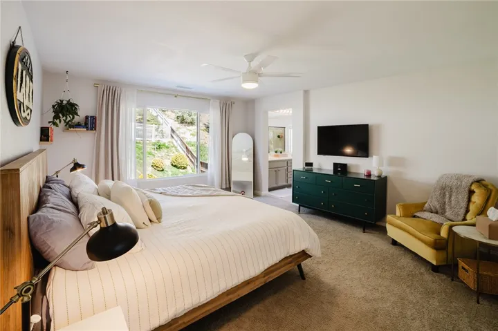 44049 Terraza Court, Temecula, California 92592