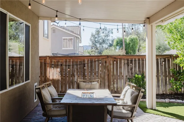 44049 Terraza Court, Temecula, California 92592