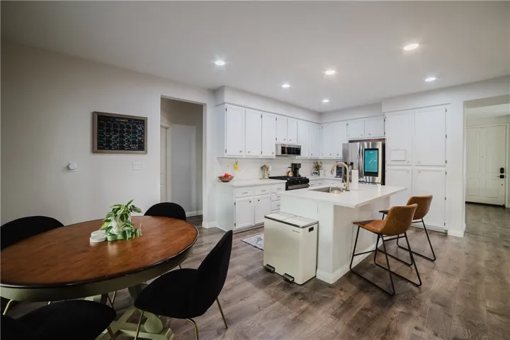 44049 Terraza Court, Temecula, California 92592