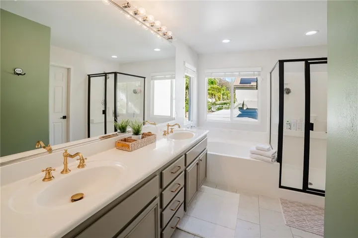 44049 Terraza Court, Temecula, California 92592
