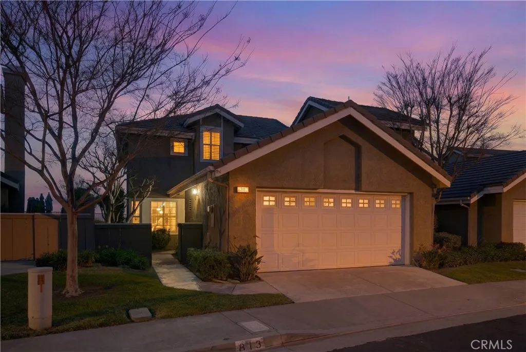 813 S Sapphire Lane, Anaheim Hills, California 92807 home-pic-9