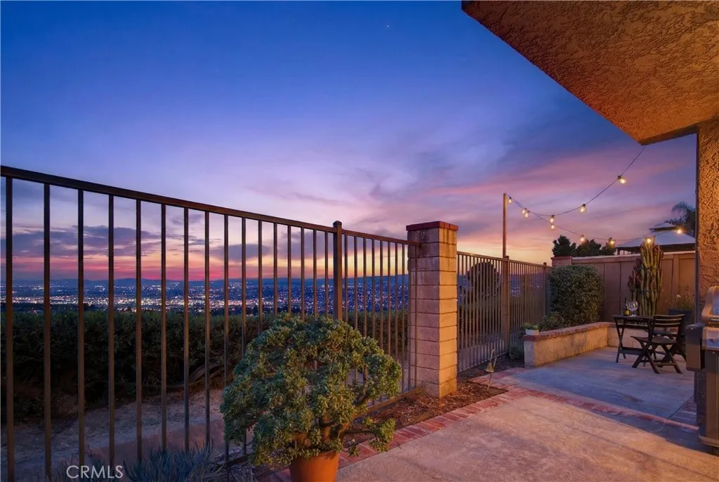 813 S Sapphire Lane, Anaheim Hills, California 92807 home-pic-1