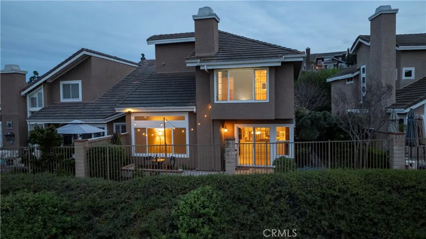 813 S Sapphire Lane, Anaheim Hills, California 92807