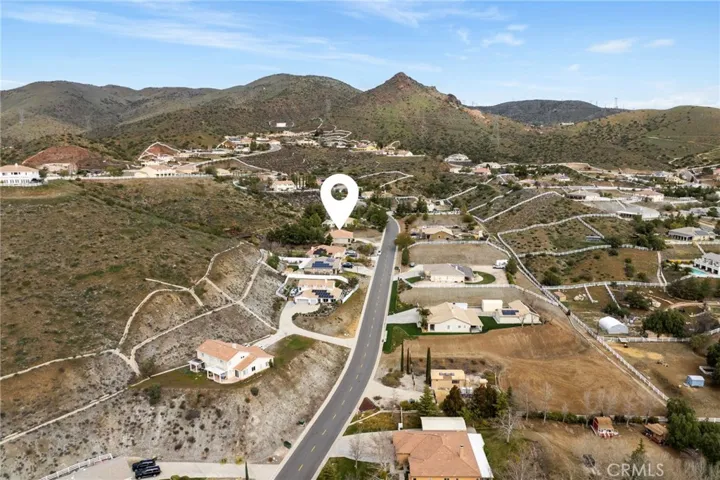 Sky overview with location pin
