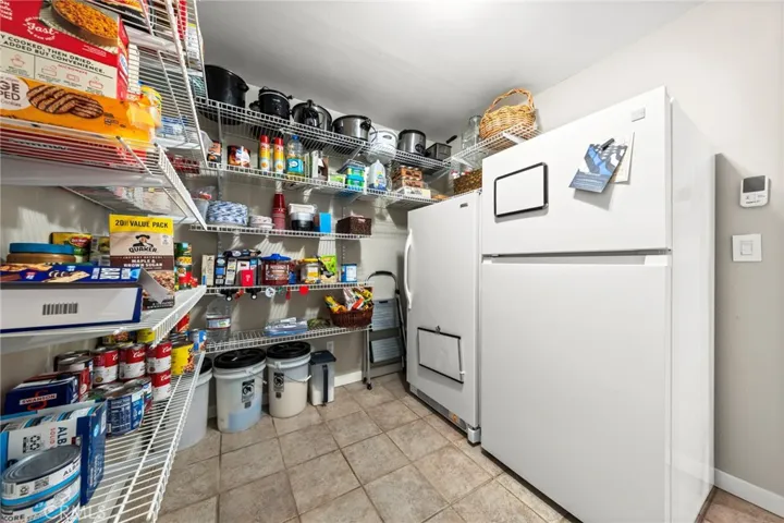 Large Walk in Pantry