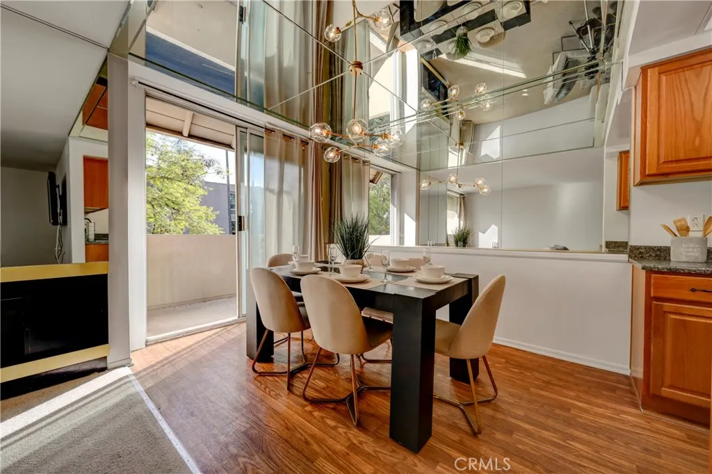 14141 Dickens 301, Sherman Oaks, California 91423 home-pic-9