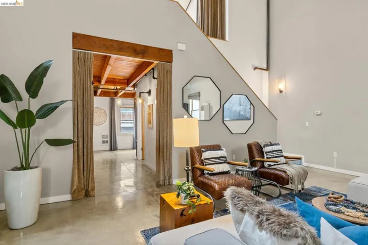 2875 2875 Glascock St 209, Oakland, California 94601