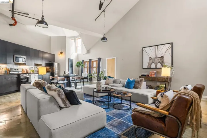 2875 2875 Glascock St 209, Oakland, California 94601