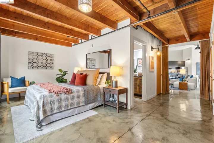 2875 2875 Glascock St 209, Oakland, California 94601
