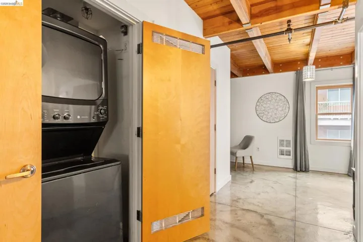 2875 2875 Glascock St 209, Oakland, California 94601