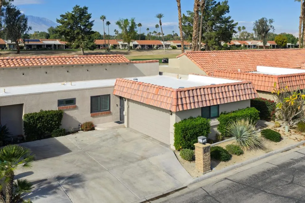 40577 Preston Trail, Palm Desert, California 92211 home-pic-4