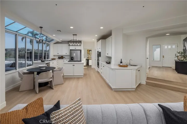 2000 Corte Cardelina, San Clemente, California 92673