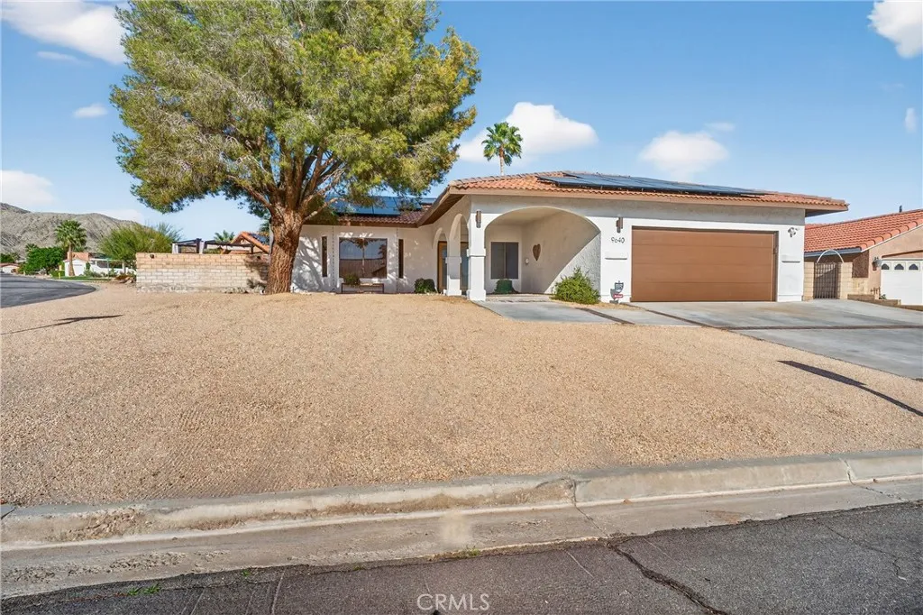 9640 S Hoylake, Desert Hot Springs, California 92240 home-pic-4